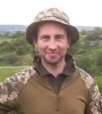 На Волинь «на щиті» назавжди повертається молодий Герой Максим Красний. Просять гідно провести в останню путь
