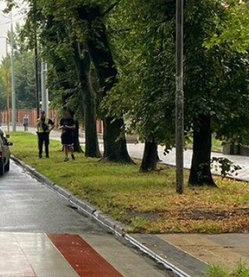 У Львові автомобіль збив жінку: її госпіталізували