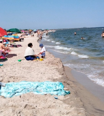 Про непрацюючі заборони та подвійні стандарти на узбережжі моря в Білгород-Дністровському районі