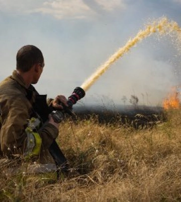 Минулої доби на Миколаївщині громадяни знову випалювали сухостій, виникла 31 пожежа