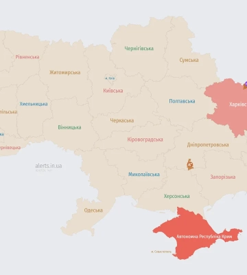 Мост, разрушенный во время боев, восстановили на главной трассе Харьковщины