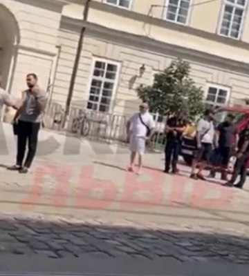 Во Львове мужчина пытался совершить самосожжение - СМИ