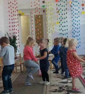 У Дніпрі підвищать зарплати вихователям, медикам та музичним керівникам