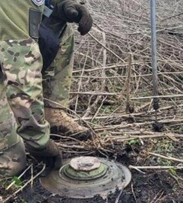 Україна отримала від США партію обладнання для розмінування