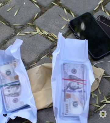 Керівника громадської організації на Одещині затримали за продаж автівок, ввезених як гуманітарну допомогу