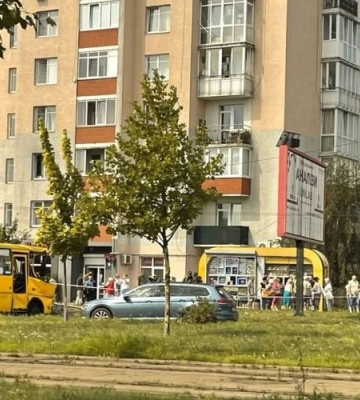 У Львові сталася ДТП із травмованими: є обрив електромережі