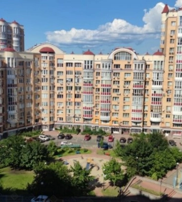 У Києві працює рейдерська схема із захоплення нерухомості на Оболоні