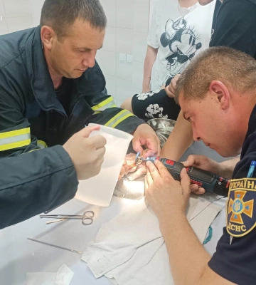 У луцький травмпункт до 12-річного хлопця довелося викликати рятувальників