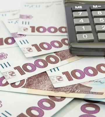 Одяг та взуття дешевшає, а решта - навпаки: цінова ситуація на Рівненщині станом на липень
