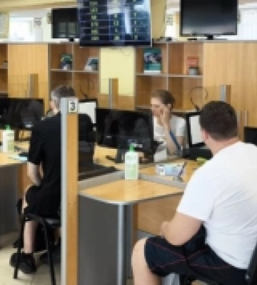 У Луцькому ЦНАПі дані оновили понад 12 тисяч військовозобовʼязаних