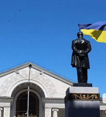 Підприємцям Криворіжжя нагадують про необхідність спілкуватися з клієнтами українською мовою