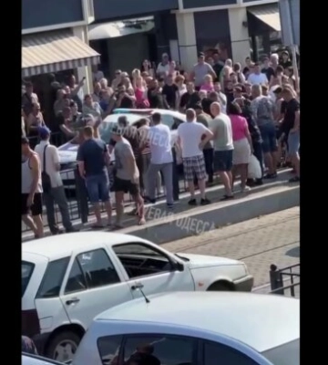В Одессе настоящий бунт против ТЦК: с кулаками и стрельбой. Видео