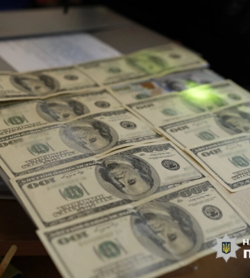 В Одесі затримали посадовця адміністрації, який за 1000 доларів робив бронь від мобілізації — поліція