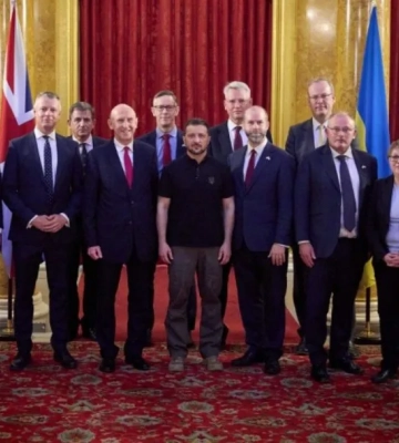Зеленський закликав прем'єра Британії продемонструвати лідерство щодо «далекобійності» України