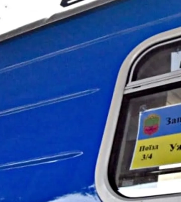 В потязі Запоріжжя-Ужгород померла людина від спеки: офіційно