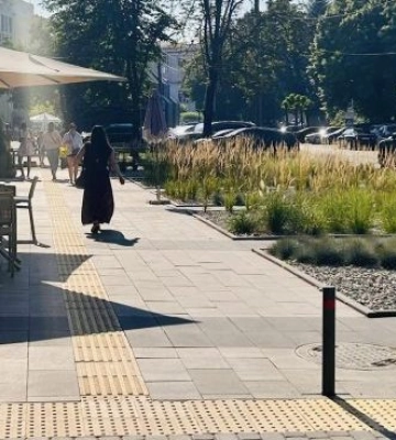 У середмісті Дніпра створили зелений оазис