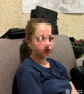 Харків&#039;янка встромила ніж у живіт чоловікові