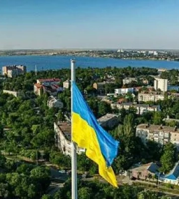 Удар рф по Миколаєву: загинув цивільний, є поранені