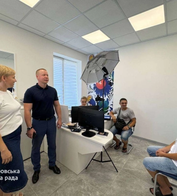 У Дніпрі з’явилося ще одне місце, де можна отримати закордонний паспорт