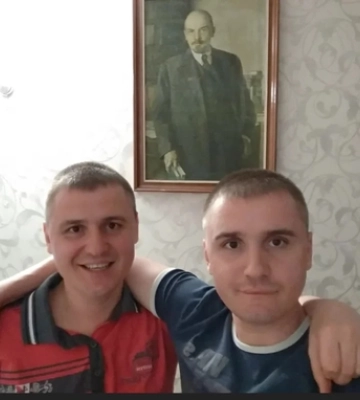 Братам-комуністам Кононовичам з Луцька суд продовжив домашній арешт