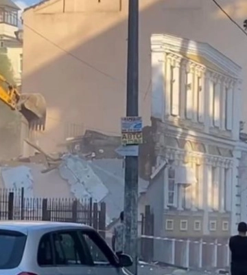 У Києві зносять історичну садибу 1890 року, відео