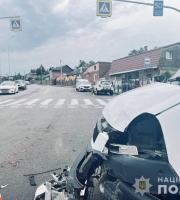 Поліція Вінниччини розслідує обставини трьох ДТП, в яких травмувались двоє дорослих та дитина (ФОТО)