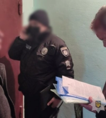 За аферу с квартирами на миллионы гривен в Киеве задержаны 13 мошенников