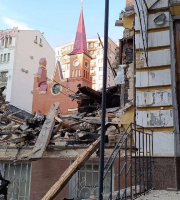 У Києві знесли Садибу Зеленських — історичну будівлю кінця XIX століття, фото