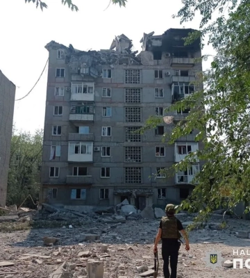 Вночі ворог вдарив по Покровську та селищу Перше Травня, за добу 26 разів обстріляв населені пункти Донеччини, загинула людина. ФОТОрепортаж