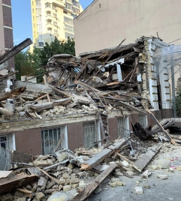 У Києві знесли Садибу Зеленських — історичну будівлю кінця XIX століття, фото