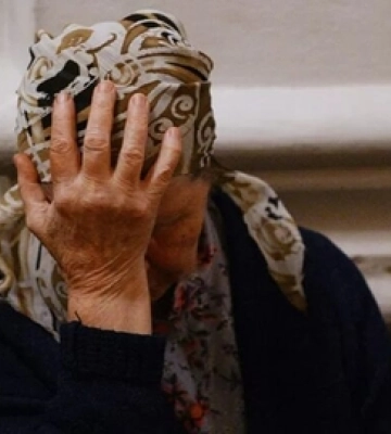 Вихопив 36 тисяч грн з рук і втік: у Луцьку іноземець пограбував пенсіонерку