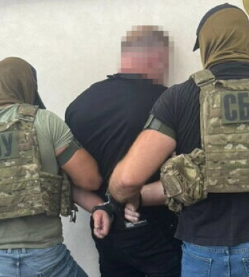 Затримано мера на Одещині, який займався рекетом, - СБУ. ФОТОрепортаж