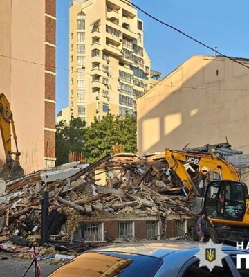 Поліція розслідує знесення старовинного будинку в центрі Києва
