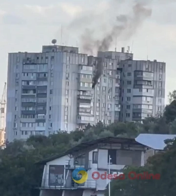У Чорноморську сталася пожежа на 14 поверсі багатоповерхівки