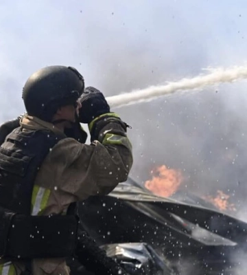 У Львові поліція затримала двох чоловіків, які підпалювали автомобілі військових на замовлення
