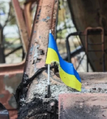 Військові РФ атакували Новоберислав на Херсонщині: поранений чоловік
