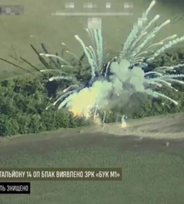 Знищено російський ЗРК &quot;Бук&quot; ударом HIMARS в Запорізький області. ВIДЕО