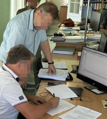 Митний інспектор у Кропивницькому не перевірив декларацію та завдав державі збитків на 600 тисяч гривень