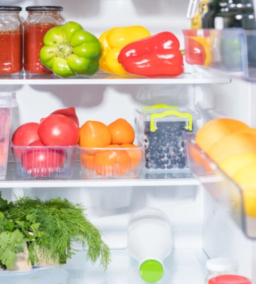 Як зберігати продукти під час відсутності електроенергії: поради фахівця