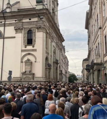 У Львові прощаються з Іриною Фаріон