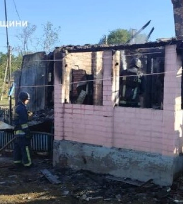 Вночі ворог вдарив по Руській Лозовій та Дергачах на Харківщині