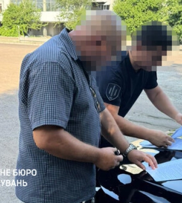 Привласнив майже 1 млн грн на будівництві військового об’єкту: експосадовцю КЕВ повідомлено про підозру, - ДБР