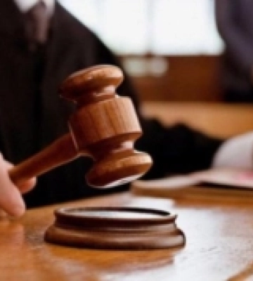 Радивилівський райсуд присудив пенсіонеру 10 років за гратами за розбещення дитини