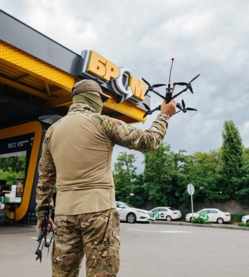 «БРСМ-Нафта» безкоштовно заправила автівки військових і волонтерів майже 1 млн тонн пального на суму понад 42,9 млн грн