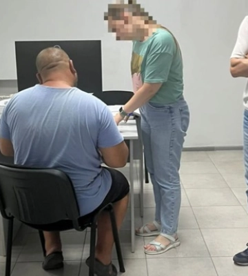 В Киевской области задержали мужчину по подозрению в изнасиловании дочери