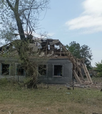 Рашисти завдали авіаудару по житловому сектору Костянтинівки: травмовано одну людину, є руйнування. ФОТОрепортаж