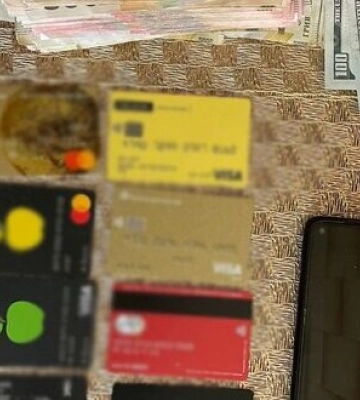 У Харкові на Салтівці чоловік вирвав з рук жінки майже 10 тисяч гривень