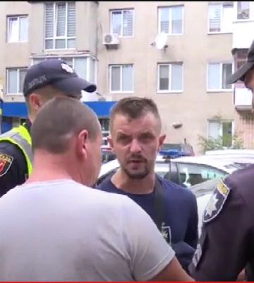 «Жінка мене підставила, я з війни вернувся»: у Луцьку затримали чоловіка за підпал квартири