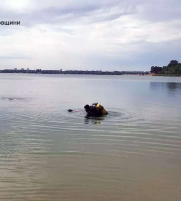 Пішов купатися і не повернувся: на Дніпропетровщині потонув чоловік