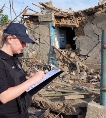 На розкраданні державних коштів, виділених на відбудову, викрито голову селищної ради на Одещині, - СБУ. ФОТОрепортаж
